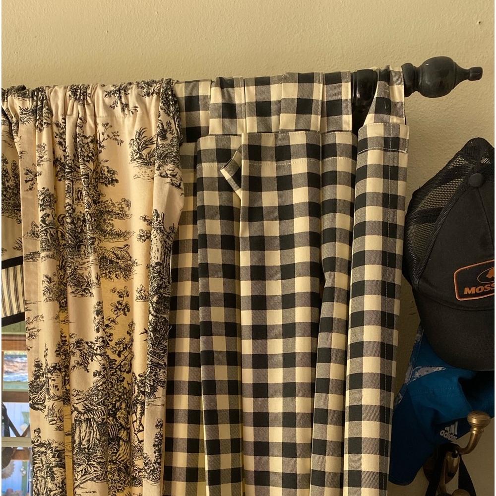 🏁Insulated Black and cream Country Check curtains🏁